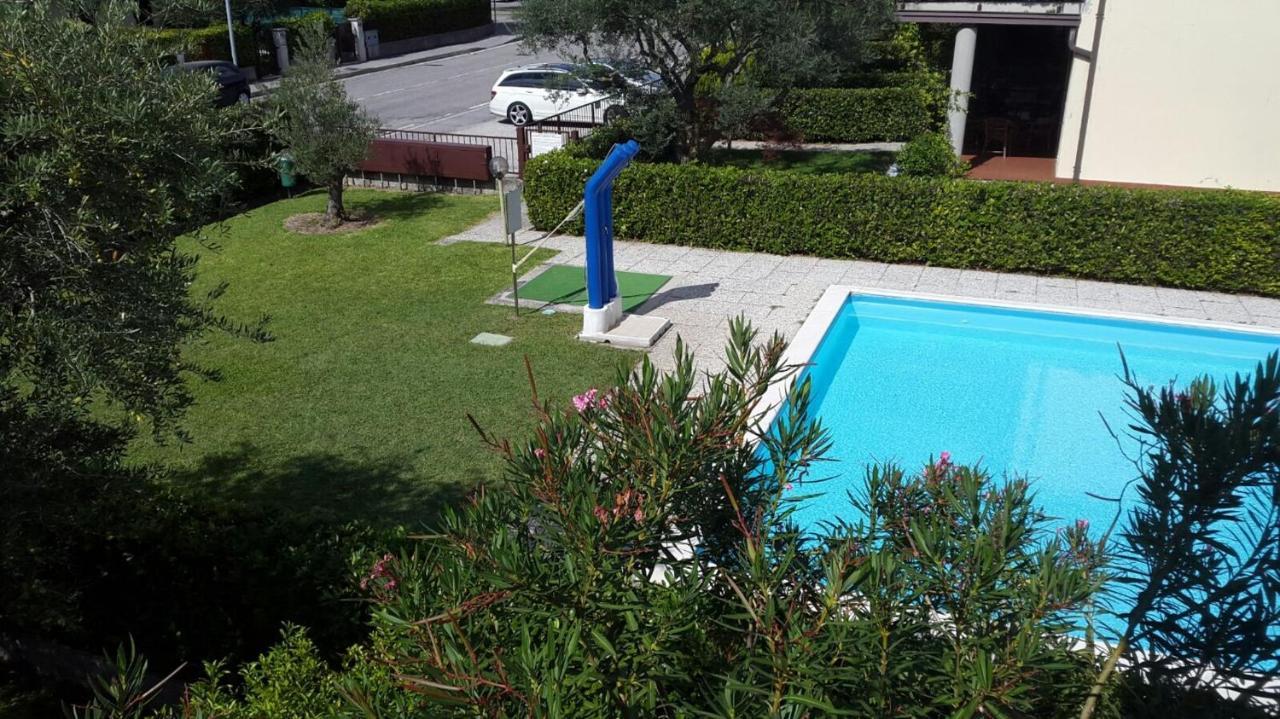 Apartamento de 50 m2, 1 quarto(s) e 1 banheiro(s) em Santa Maria di Lugana Sirmione Exterior foto