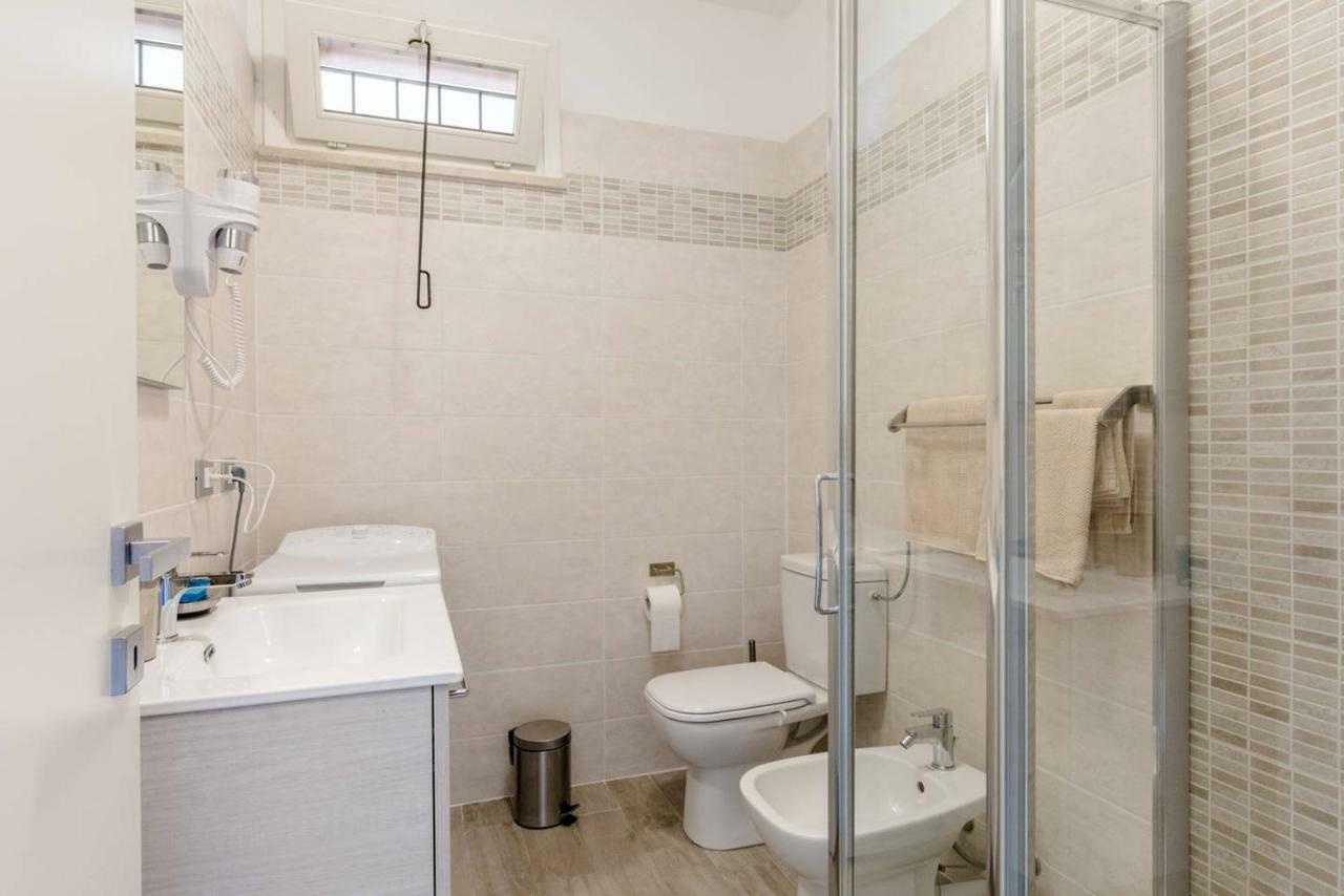Apartamento de 50 m2, 1 quarto(s) e 1 banheiro(s) em Santa Maria di Lugana Sirmione Exterior foto